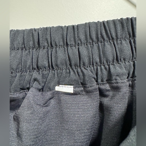 Lululemon Hotty Hot HR Short 4” Lined - Picture 7 of 12